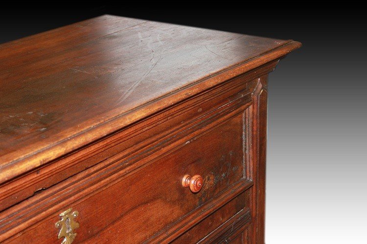 Italian Walnut Chest Of Drawers From The Late 17th To Early 18th Century-photo-3