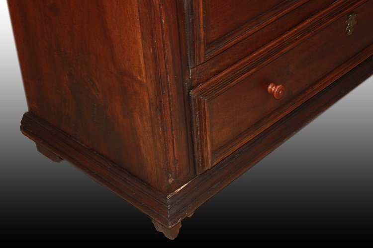 Italian Walnut Chest Of Drawers From The Late 17th To Early 18th Century-photo-1