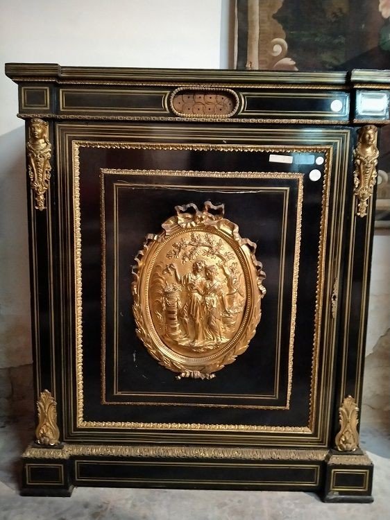 Riche enfilade Buffet Des Années 1800 De Style Boulle Avec De Beaux Bronzes-photo-2