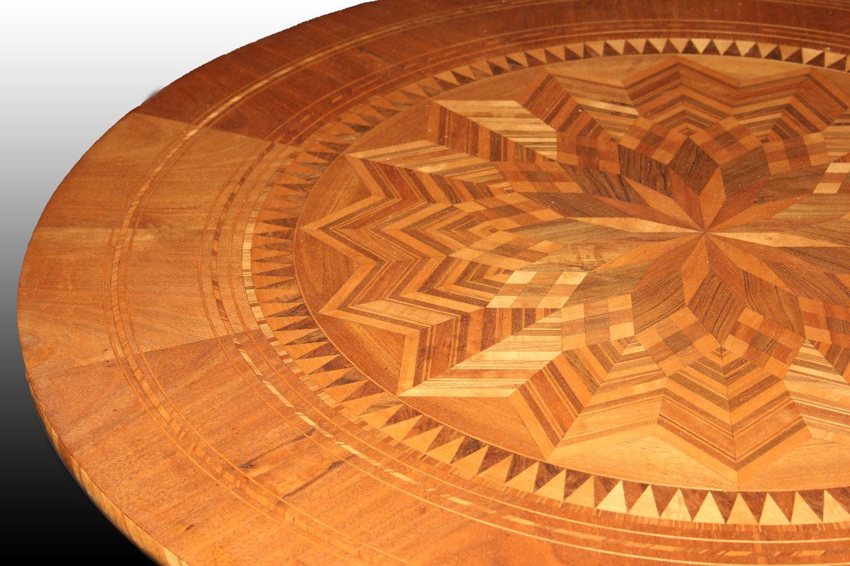 Large Italian Circular Table "sorrentino" Richly Inlaid From The 1800s In Walnut Wood.-photo-3