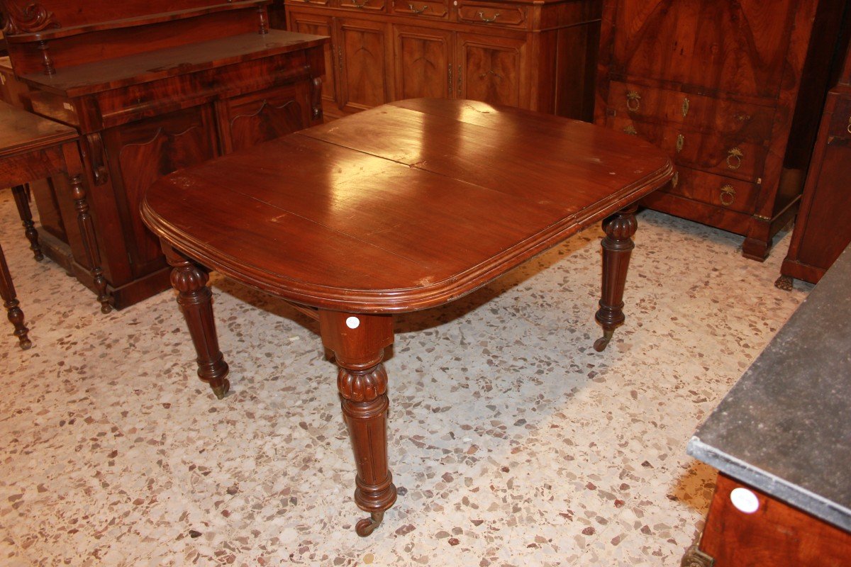 Table Extensible Anglaise De La Deuxième Moitié Du XIXe Siècle, De Style Victorien, En Acajou
