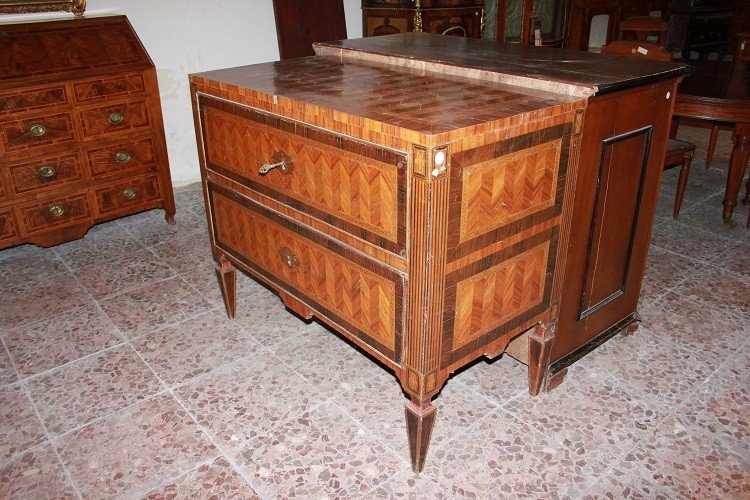 Italian Chest Of Drawers From The 1700s In Louis XVI Style, Made Of Bois De Rose Wood-photo-1