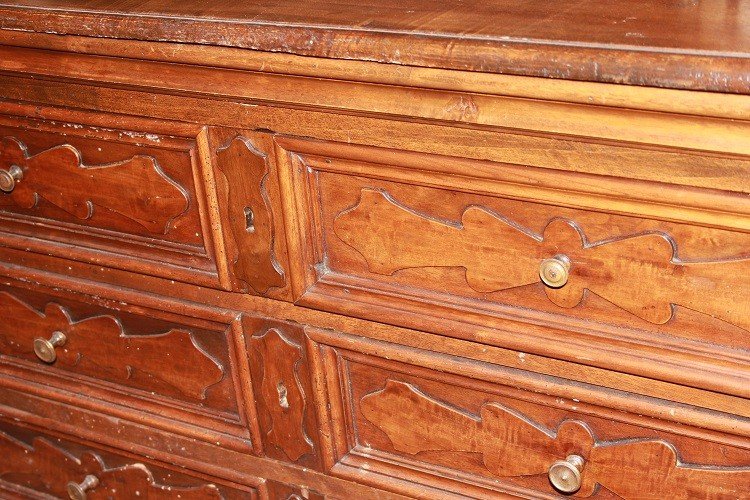 Tuscan Canterano Chest Of Drawers From The 1600s In Walnut Wood-photo-3