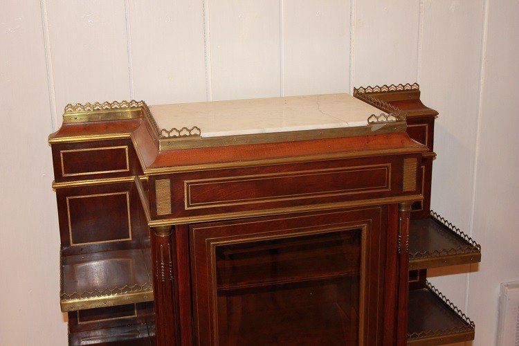 Cabinet buffet Français De Style Louis XVI En Bois d'Acajou Du XIXe Siècle-photo-3