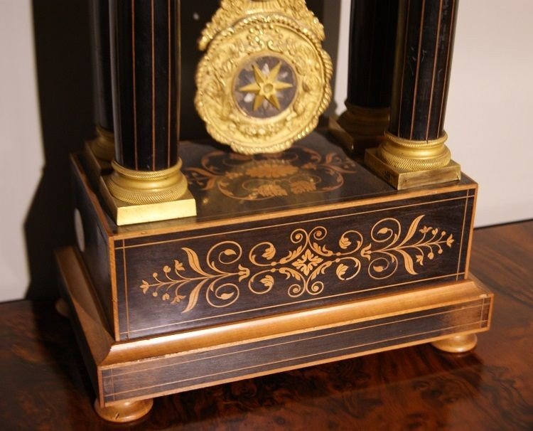 French Clock From The Mid-1800s, Charles X Style, In Boxwood And Ebonized Wood. It Features Ric-photo-1