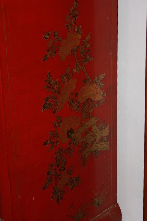 Chinese Sideboard From The First Half Of The 1900s, Lacquered Wood In Red Embellished -photo-5
