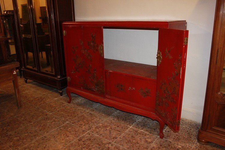 Chinese Sideboard From The First Half Of The 1900s, Lacquered Wood In Red Embellished -photo-6