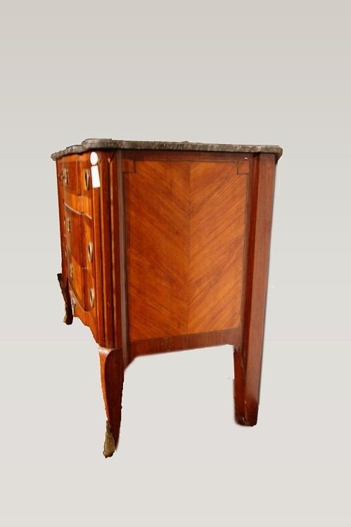 French Chest Of Drawers From The Mid-1800s, Transition Style, In Mahogany And Rosewood-photo-4