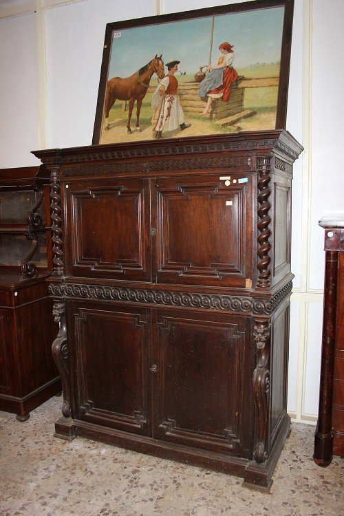 Large Italian Sideboard From The Second Half Of The 1800s, Renaissance Style, In Walnut Wood