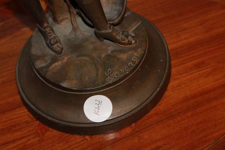 Small French Bronze Sculpture From The Second Half Of The 1800s Depicting Pierrot With A Guitar-photo-2