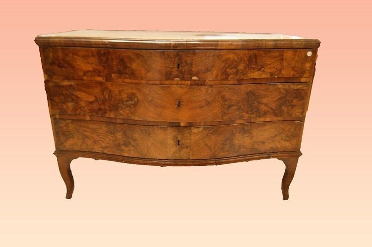 Venetian Chest Of Drawers From The First Half Of The 1700s, Louis XV Style, In Walnut And Heath