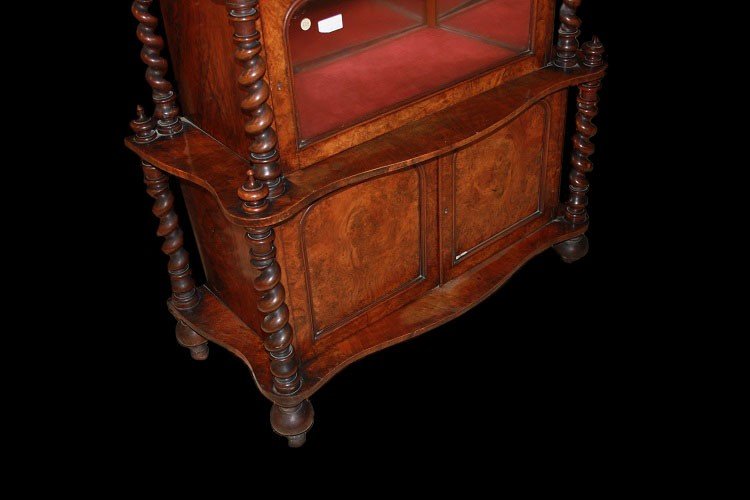 Small English Cabinet From The First Half Of The 1800s, Georgian Style, In Walnut And Walnut-photo-4