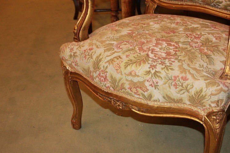 French Living Room From The Mid-1800s, Louis XV Style, In Gilded Wood With Gold Leaf Consisting-photo-1