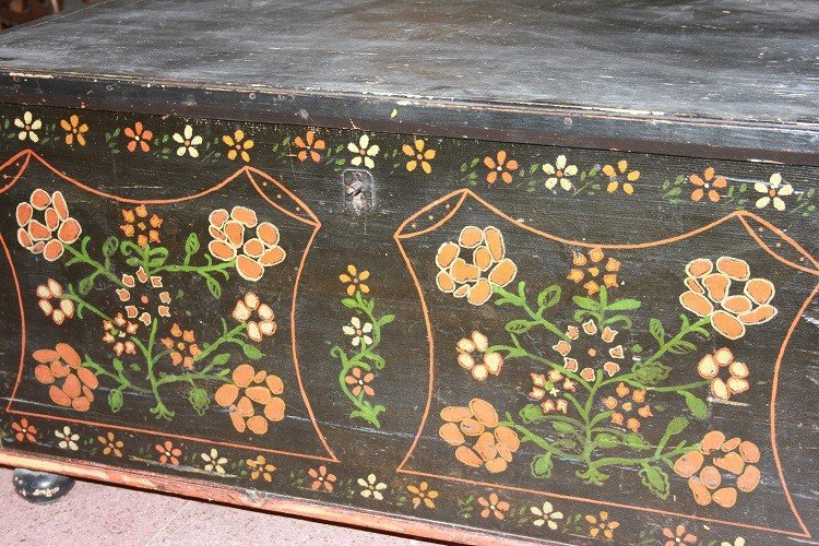 Italian Tyrolean Chest From The Second Half Of The 19th Century In Blue Lacquered Wood-photo-4