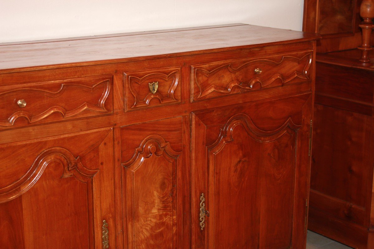 French Provencal 2-door Walnut Sideboard With Drawers From The 1800s-photo-4