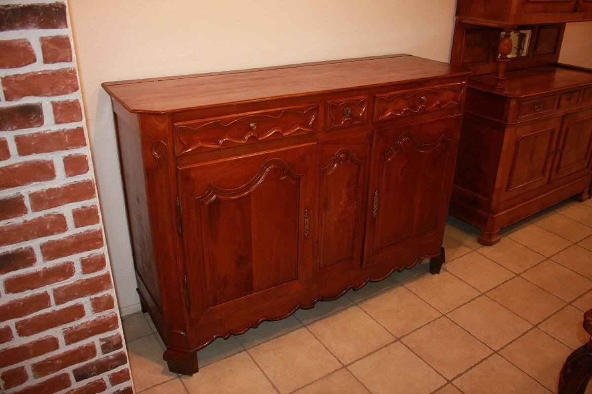 French Provencal 2-door Walnut Sideboard With Drawers From The 1800s-photo-1