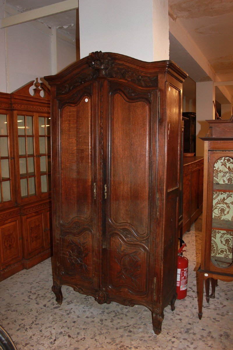 Small French Oak Wardrobe From The 19th Century In Provencal Style