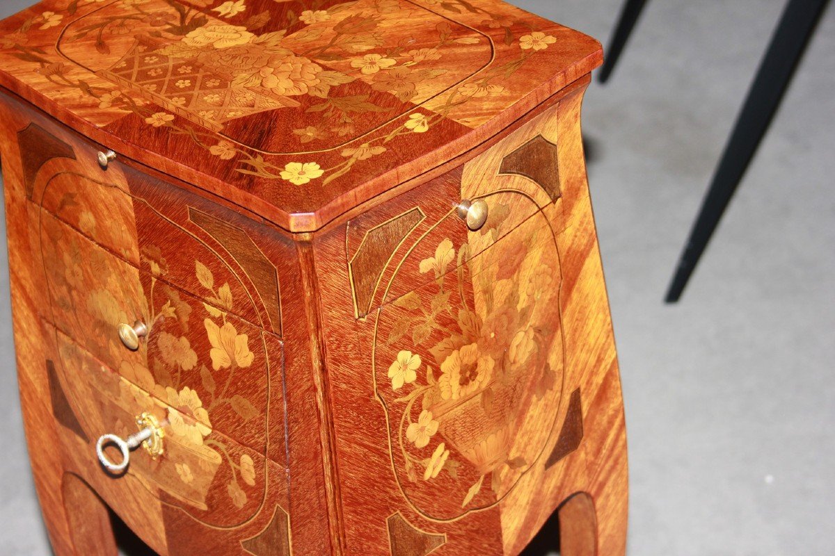 Table De Chevet Française Du XIXe Siècle, Richement Incrustée En Bois De Rose, Style Louis XV-photo-2