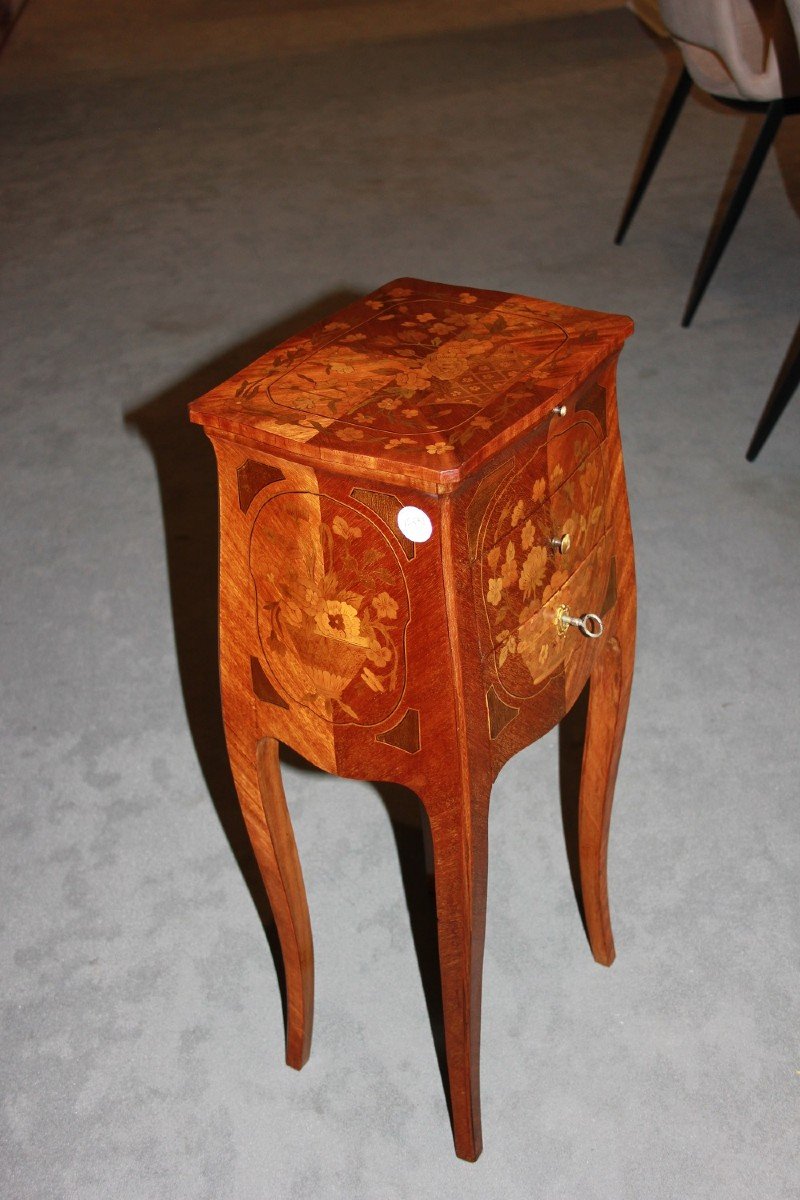 Table De Chevet Française Du XIXe Siècle, Richement Incrustée En Bois De Rose, Style Louis XV-photo-4