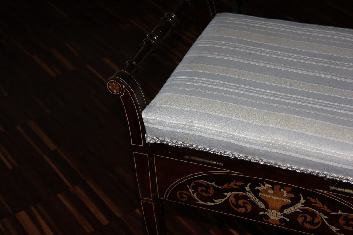 Victorian Style English Bedroom Pouffe Stool From The 1800s-photo-3