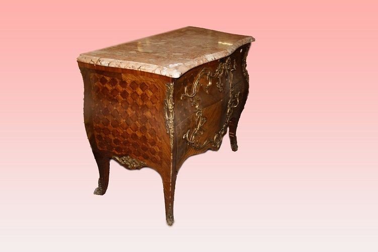 Rich Northern European Chest Of Drawers From The Mid-1800s French Louis XV Style In Rosewood-photo-2