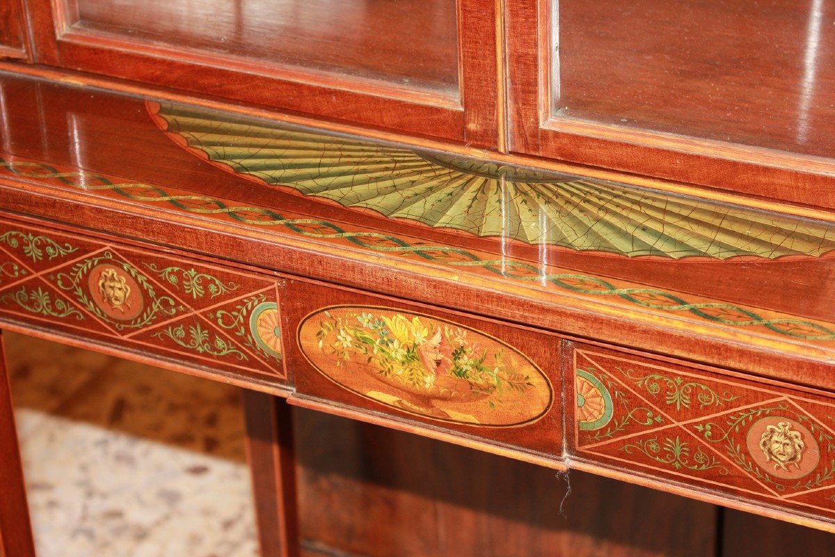 Small Sheraton Style English Mahogany Display Cabinet With Paintings, Mid-19th Century-photo-1