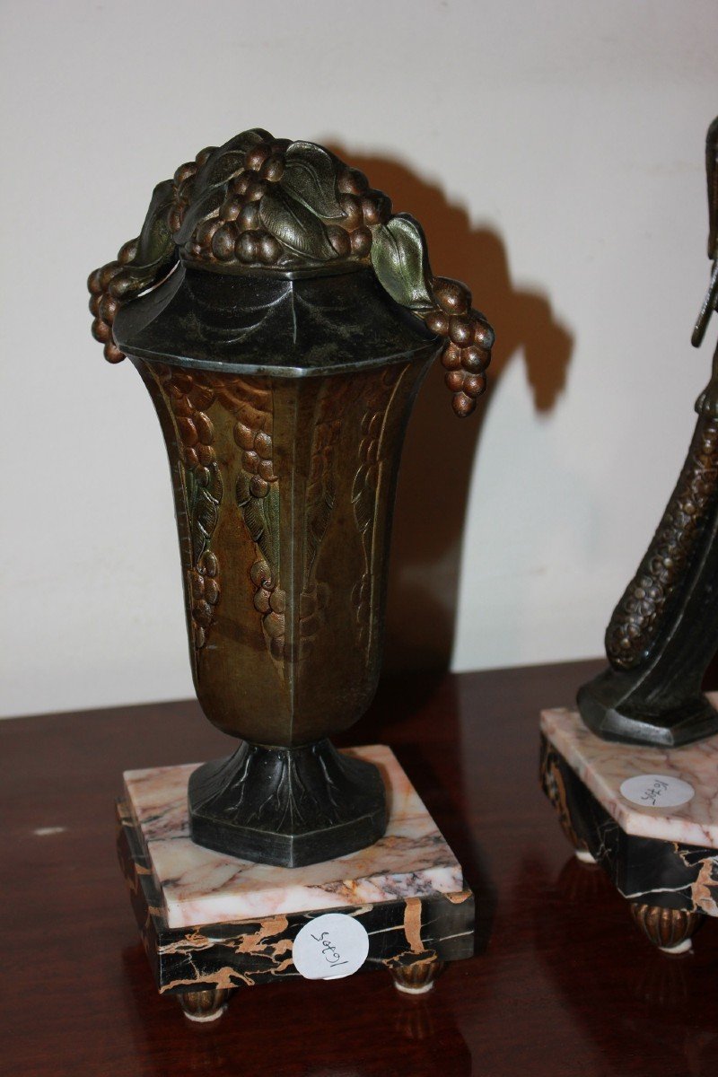 Art Deco Clock And 2 Vases Set In Metal With Lady Sculpture-photo-2