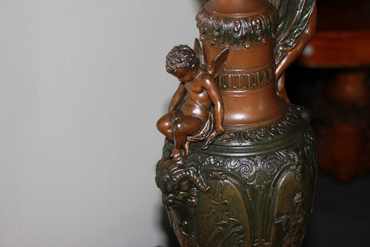 French Amphora Vase In Metal From The 1800s With Figures-photo-4