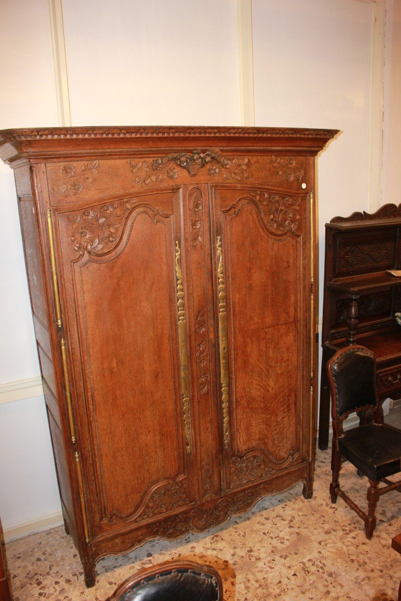 Provençal Oak Wardrobe, France 18th Century-photo-2