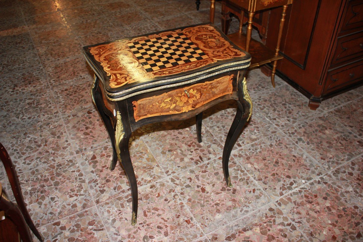 Precious French Card Table In Ebony And Elm Burl Wood