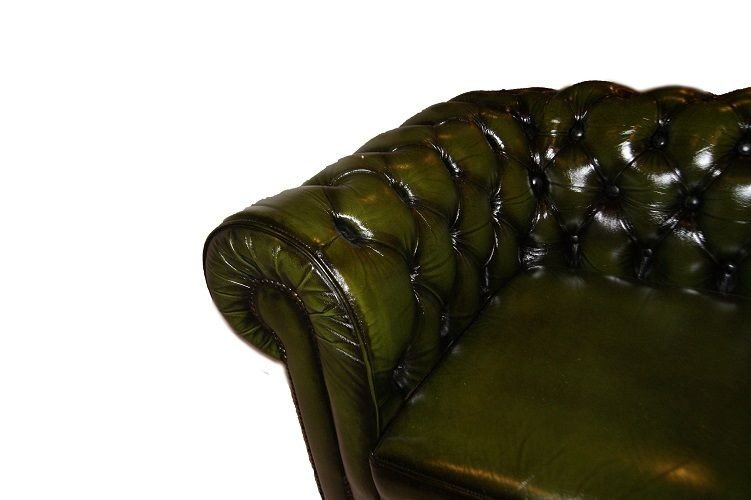 Beau Canapé Chesterfield Ancien De 1950 2 Places En Cuir Vert-photo-4