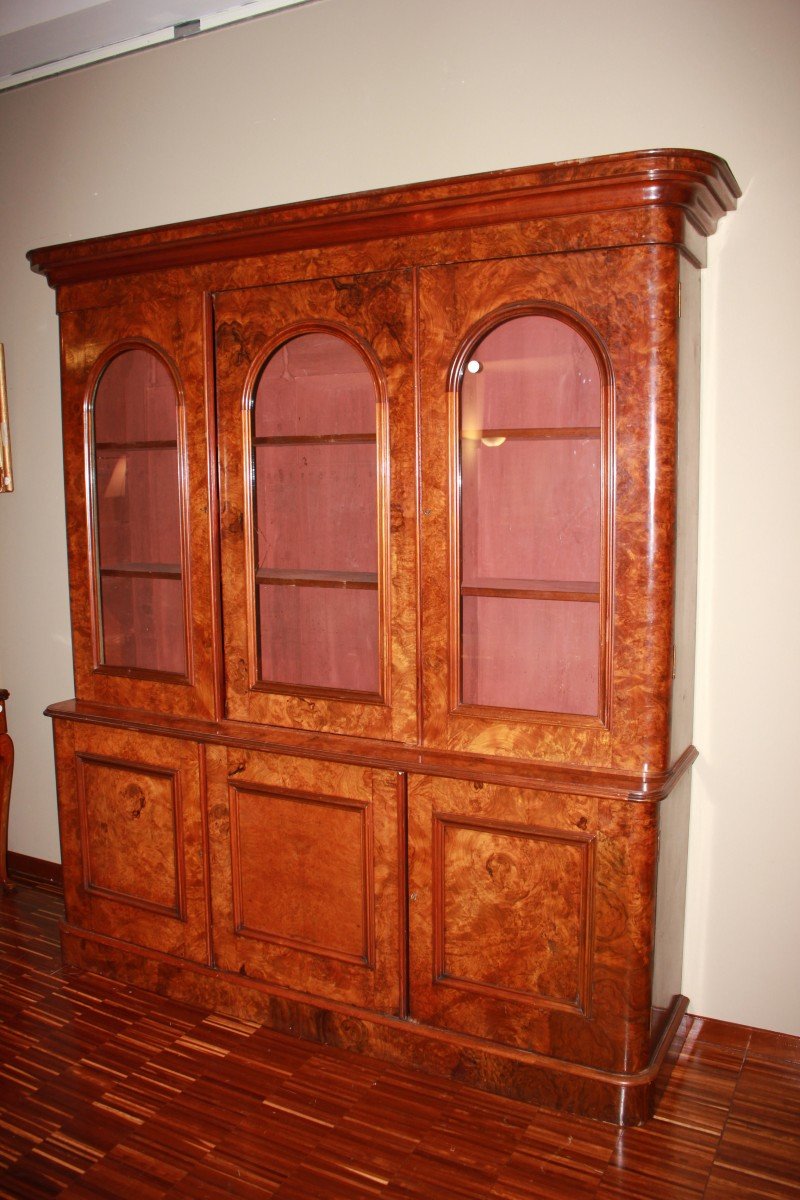 Large Victorian-style Walnut Burl Bookcase