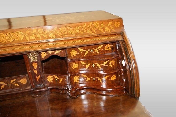 Dutch Roller Chest Of Drawers From The Late 1700s, Louis XV Style, In Mahogany Wood. It Has Ric-photo-4