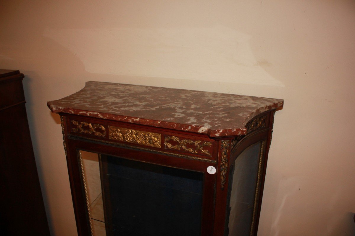 French Display Cabinet In Louis XV Style With Bronze Ornaments And Marble Top, Made Of Mahogany-photo-4