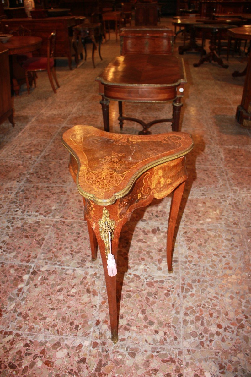 Triangular French Table In Louis XV Style, 19th Century, With Marquetry