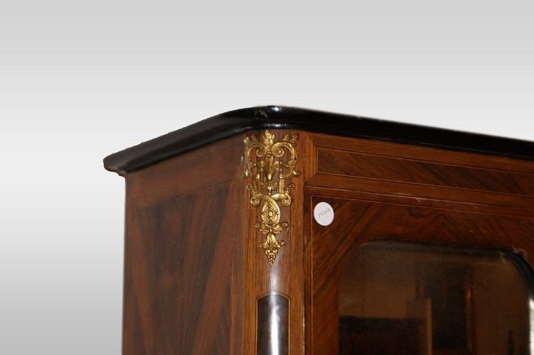 French Showcase From The First Half Of The 1800s, Regency Style, In Rosewood And Violet Wood.-photo-3