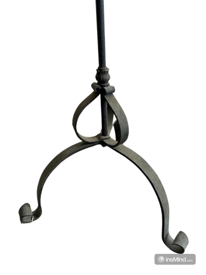 Large 19th-century Italian Iron Torchères: Elegance And The History Of Antique Lighting-photo-1