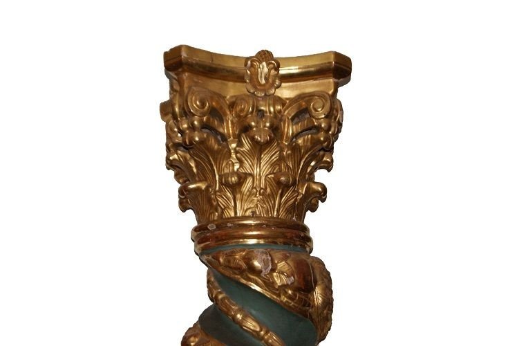 Pair Of Large Italian Columns From The 1600s, Baroque Style, In Gilded Wood-photo-3