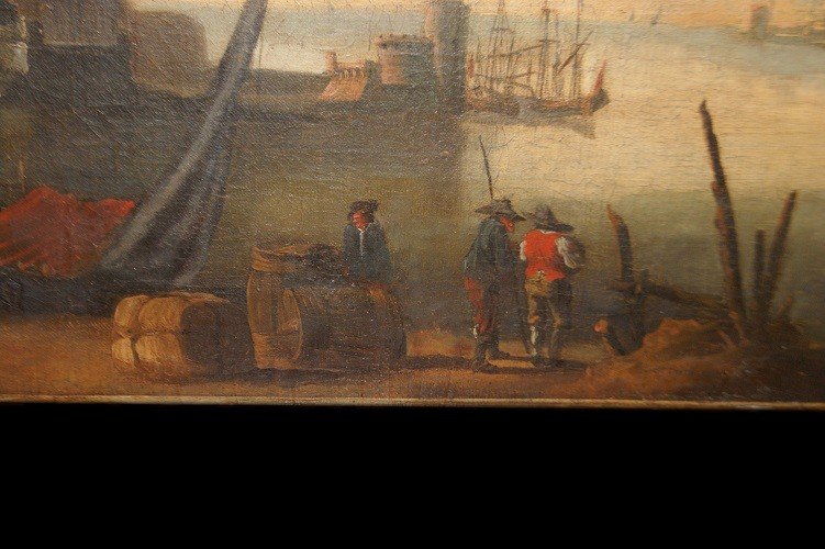 English Oil On Canvas From 1700 Representing A Marine View With Figures And Fortress In The Bac-photo-3
