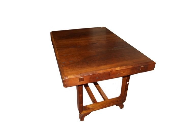 Italian Rectangular Extending Table From The Early 1900s, Decò Style In Walnut Wood-photo-2