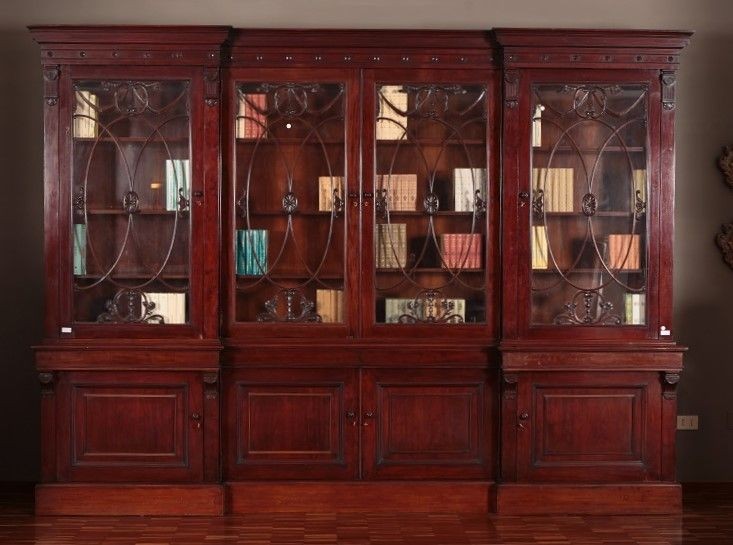 Antique Large English Bookcase From The 1800s Regency Style In Mahogany