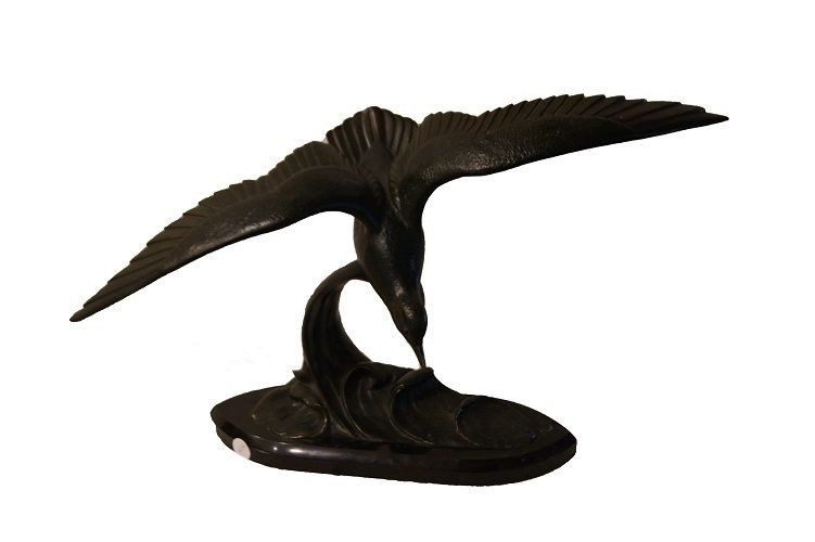 French Bronze Sculpture From The Early 1900s, Deco Style, Refinement Of An Albatross With Outst