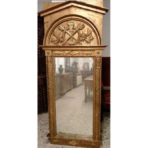 Grand Miroir De Cheminée Nord Européen De Style Biedermeier En Bois Doré à La Feuille d'Or