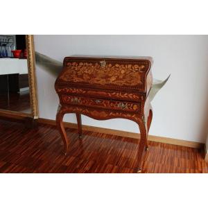 Dutch Bureau Writing Desk In Louis XV Style From The Late 1700s, Richly Inlaid