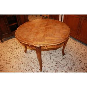 French Circular Table With Beveled Top From The Late 19th Century In Walnut Wood