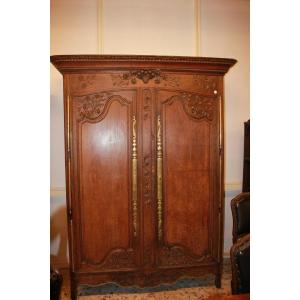 Armoire Provençale En Chêne, France XVIIIe Siècle