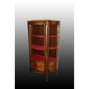 Beautiful French Cabinet From The Second Half Of The 1800s, Louis XV Style, In Rosewood. It Has