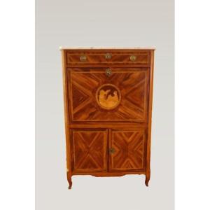 French Secretary From The Second Half Of The 1700s, Transition Style, In Rosewood. It Has A Whi