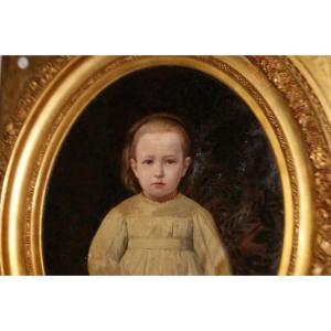 Oil On Oval Canvas, French From The Mid-1800s, Depicting A Portrait Of A Young Girl