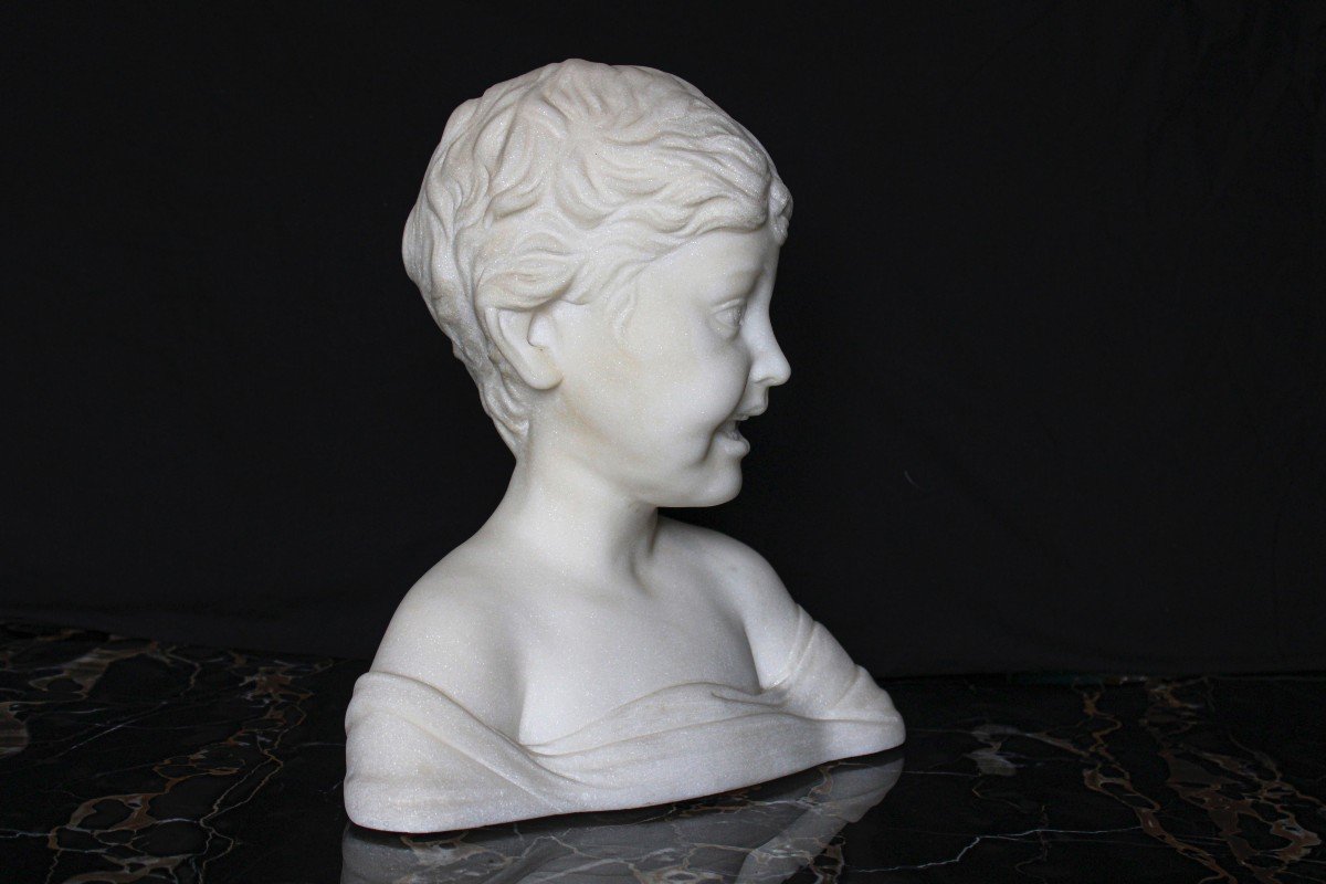 Bust Depicting A Beautiful Little Boy In Carrara Marble -photo-1